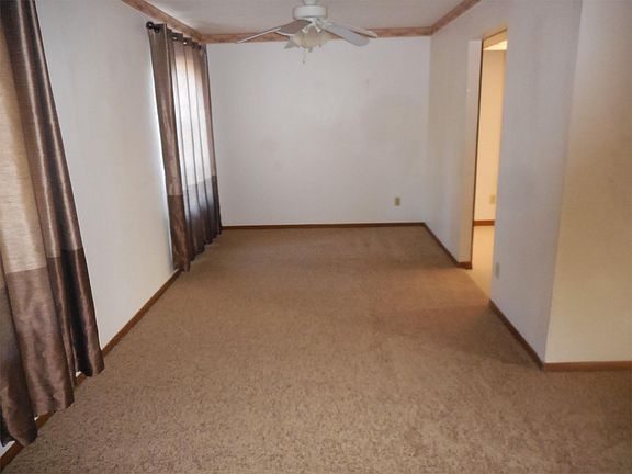 4th image of 200 New Orleans Dr