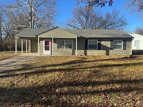 1400 SW Afton St Photo 1
