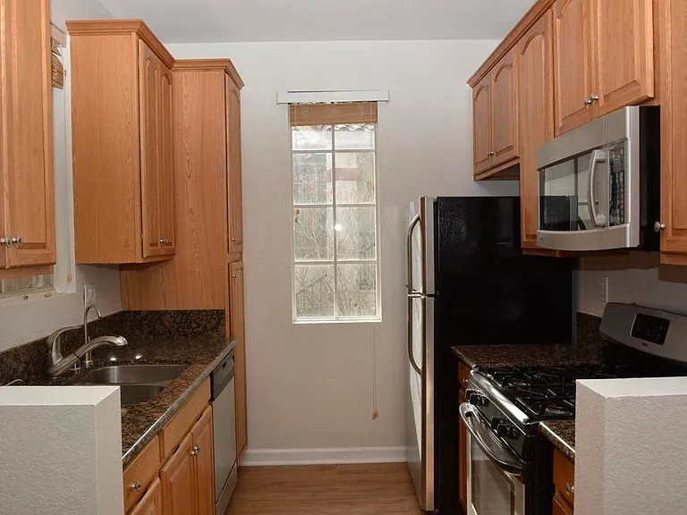 10880 Sabre Hill Dr #298 — Photo 6