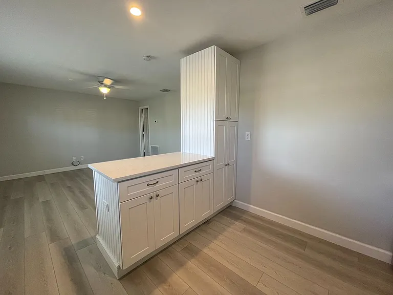 661 Hernando St — Photo 5