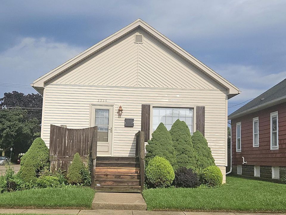 1st image of 2225 Geneva STREET