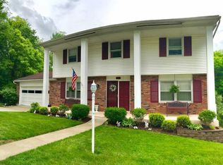 349 Navajo Trl, Huntington, WV 25705