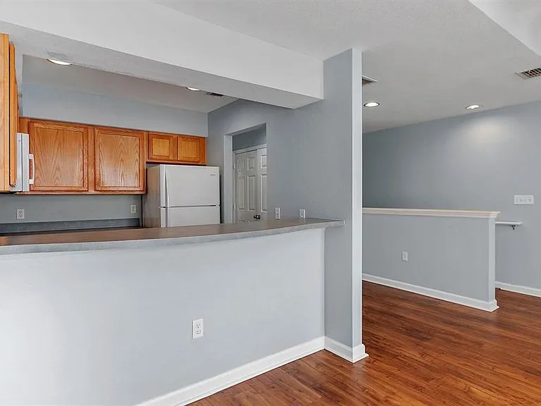 2307 Timber Oaks Ln — Photo 19