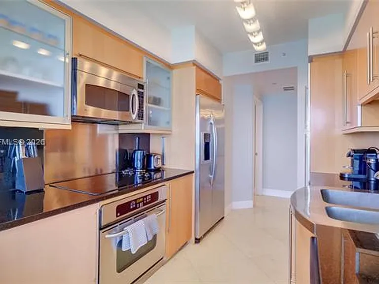 6365 Collins Avenue Cu #3802 — Photo 15