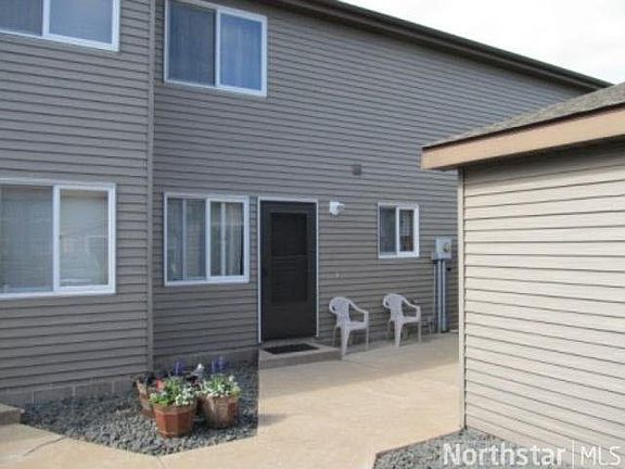 4th image of 359 Odanah Avenue