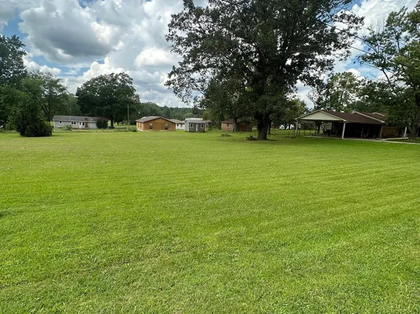 18 Mason Dr, Trinity, AL 35673