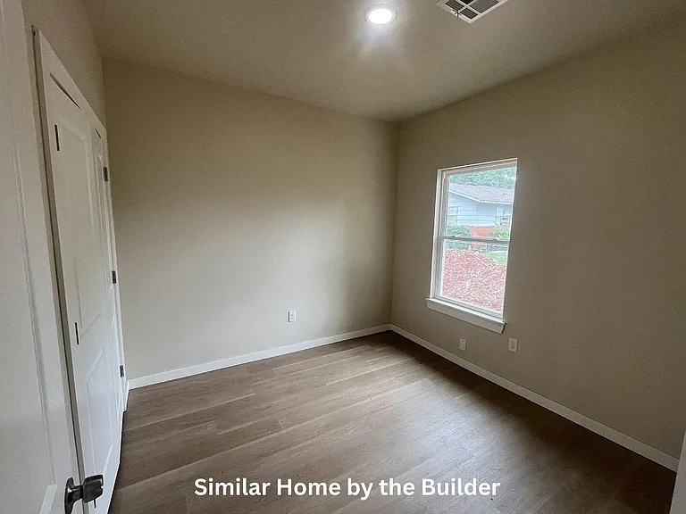 214 N 13th St — Photo 5