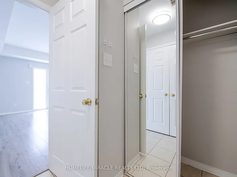 3056 Eglinton Ave W #62 — Photo 15