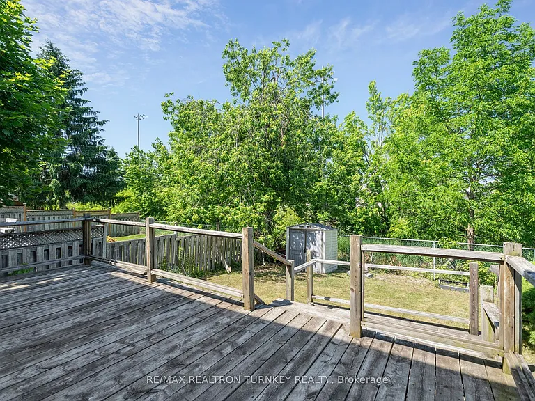 62 Arthur Ave #UPPER — Photo 28