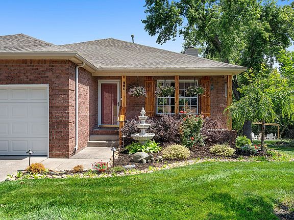 5th image of 205 Waterview Dr