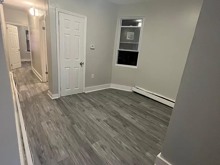 48 Essex St #1L — photo 2 of 5
