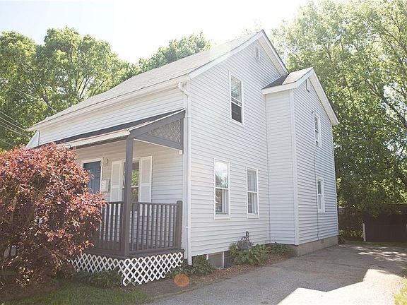 2nd image of 7 Oniska St