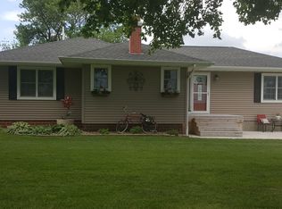 4728 E 5th St S, Newton, IA 50208