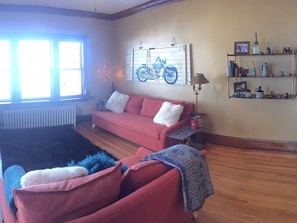 1st image of 4319 Bryant Ave S #103