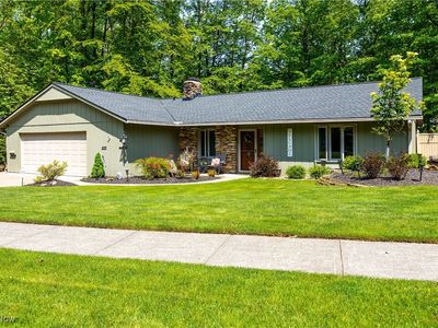 12145 The Blfs, Strongsville, OH, 44136