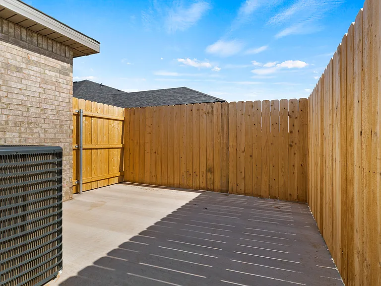 5856 Virginia Ave — Photo 26