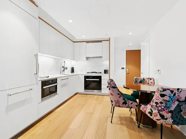 368 3rd Avenue image 1 of 4