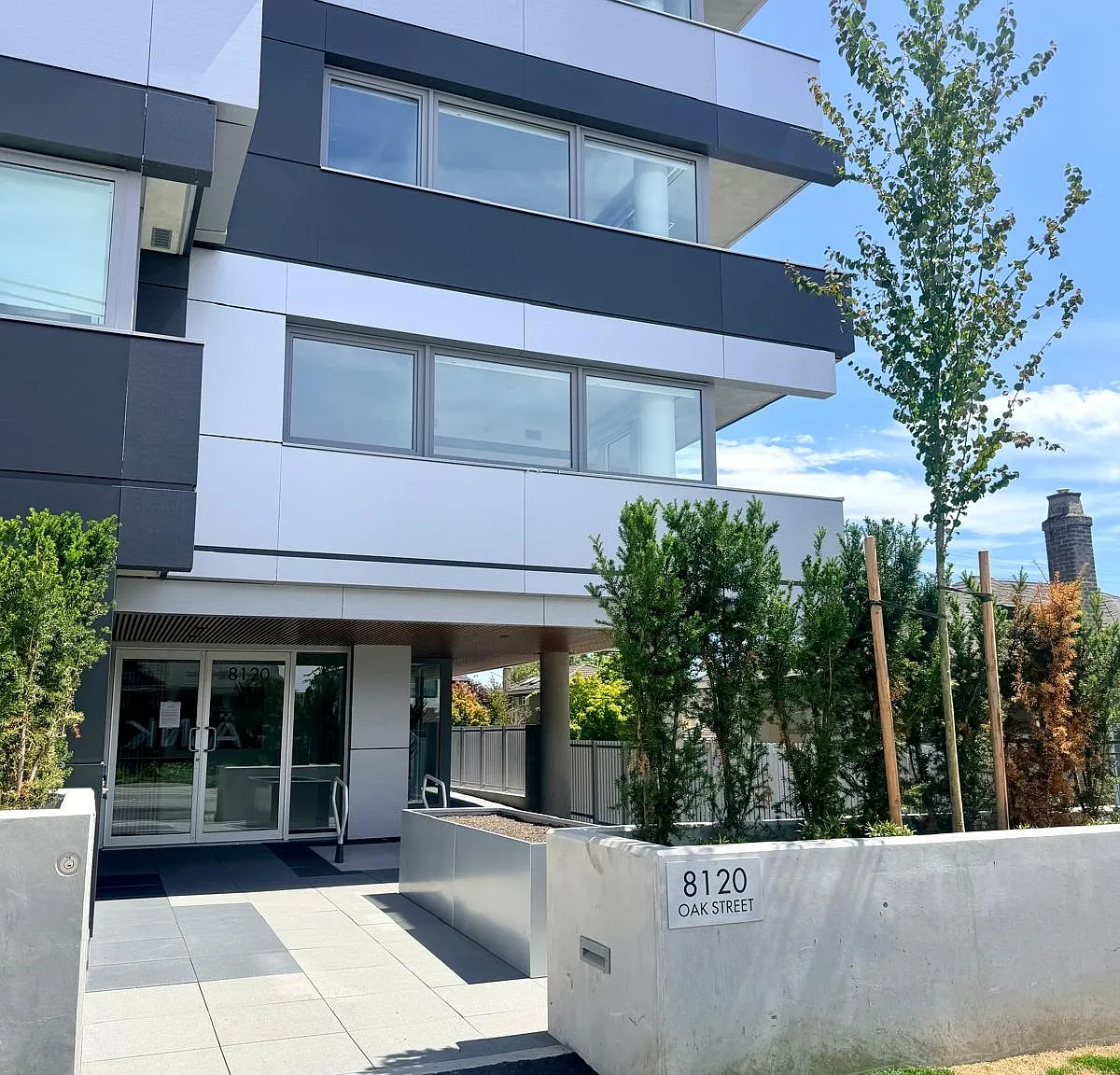 1 bed, 561 sqft, $2,450 — Photo 1