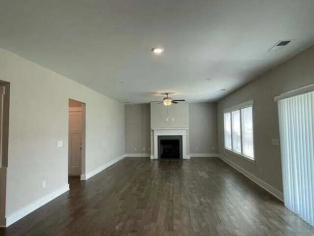 10829 Prairie Lake Dr — Photo 13