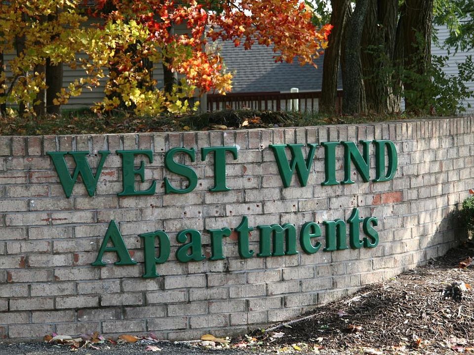1st image of 2603 Southwest Cir
