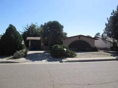 6008 Lejano Ave NE Photo 1
