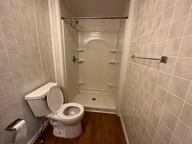 2120 Lansing Ave — Photo 7