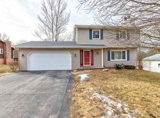 105 E Grove Rd, Long Grove, IA 52756
