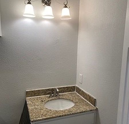 3rd image of 4234 Justice Ln