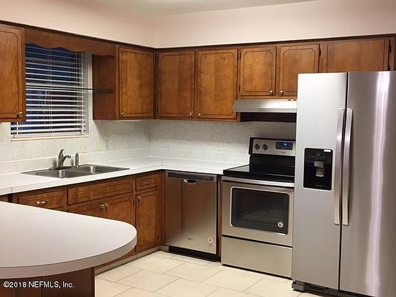 2nd image of 1221 Grove Park Dr