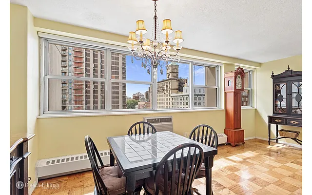 Sold by Douglas Elliman | media 15