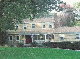 47 Osborne Hill Rd, Sandy Hook, CT 06482