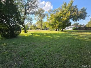 705 28th Pl, Granite City, IL 62040