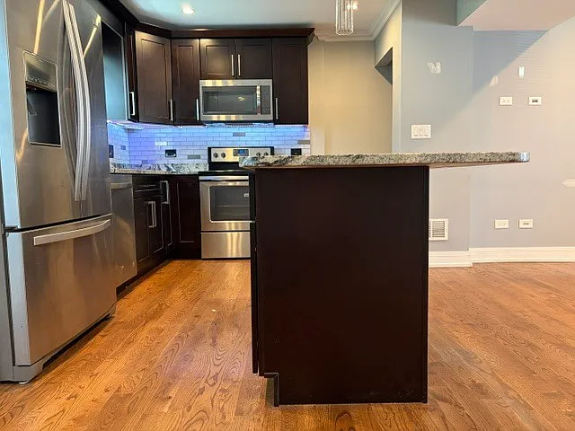 5129 W 64th Pl — Photo 6