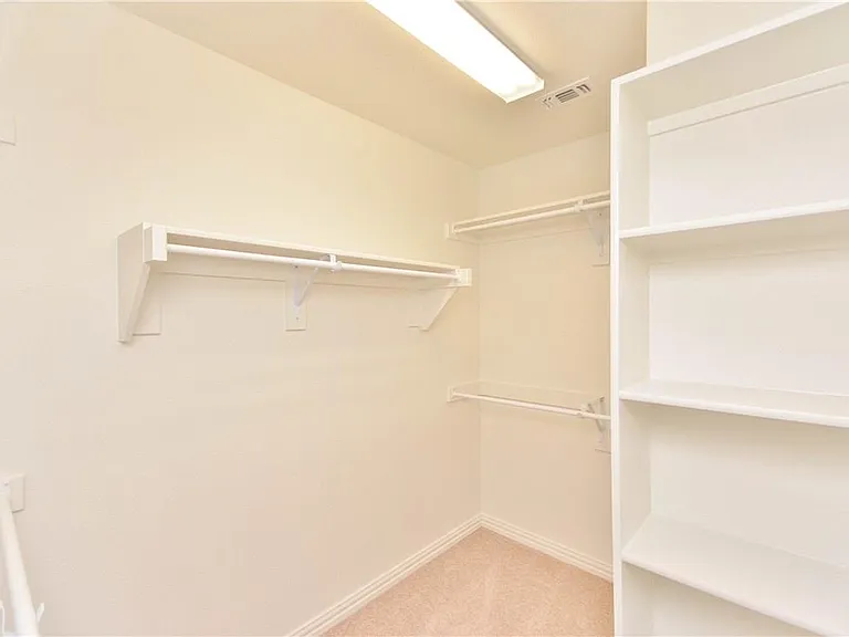 122 Eagle Feather Dr — Photo 13