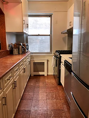 Rented by Brown Harris Stevens | media 16