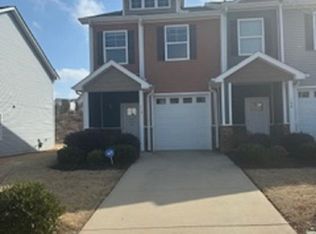 112 Valley Creek Dr, Boiling Springs, SC 29316