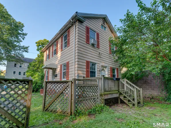 15 Hine Place, New Haven, CT 06511