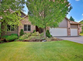 10803 W Riviera Dr, Spring Grove, IL 60081