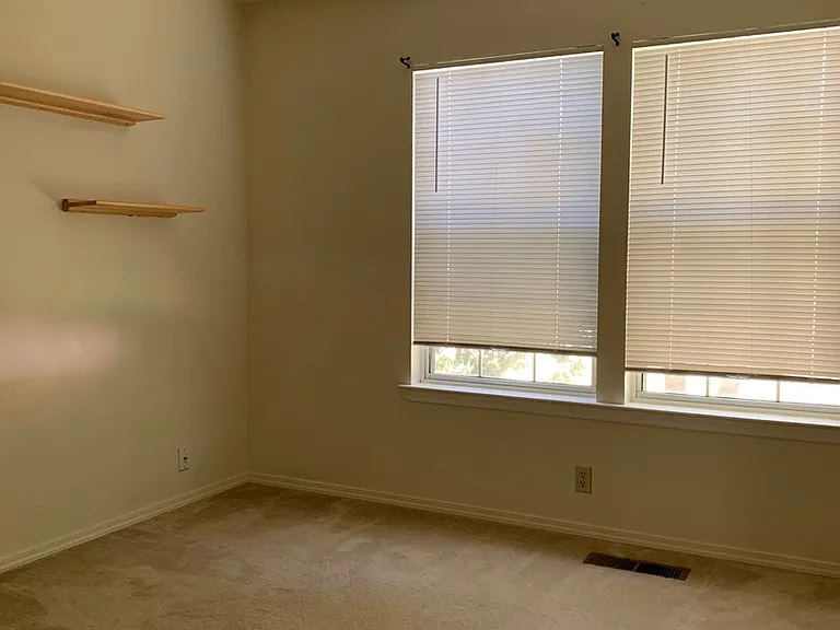 3756 Rosita Dr — Photo 16
