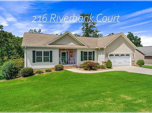 216 Riverbank Ct, Seneca, SC 29678