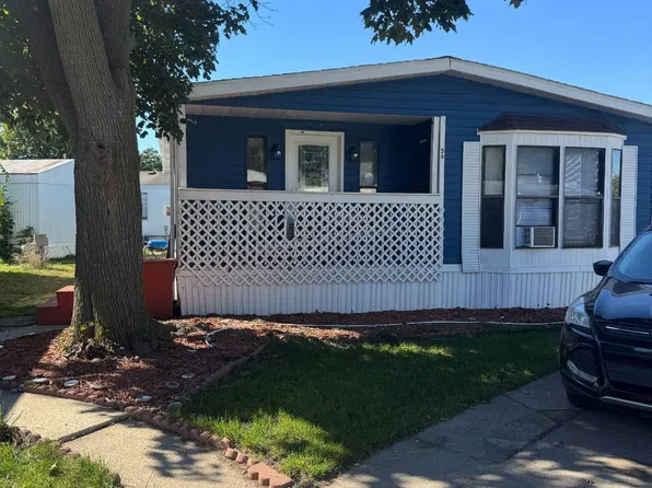 56 N Green Meadow St SE, Grand Rapids, MI 49548