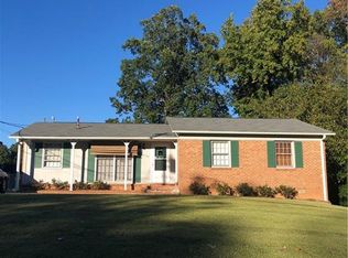 2102 Cheltenham Blvd, Greensboro, NC 27407