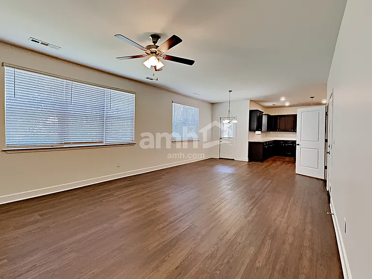 4800 Horatio Ct — Photo 6