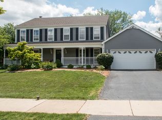 26W081 Macarthur Ave, Carol Stream, IL 60188