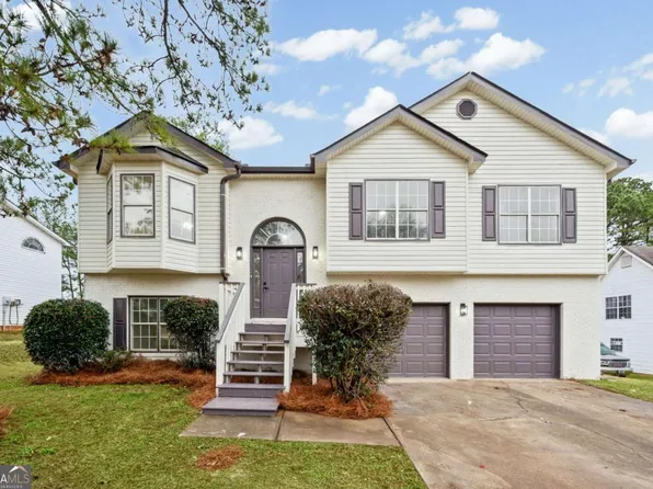 176 Southern Magnolia Ln, Rex, GA 30273