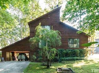 8264 Hillside Dr, Raleigh, NC 27612