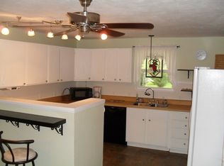 200 Reels Cove Rd, Powells Crossroads, TN 37397