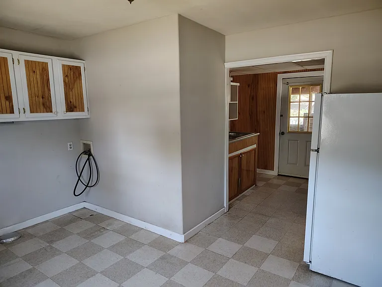 Pangburn Rd — Photo 12