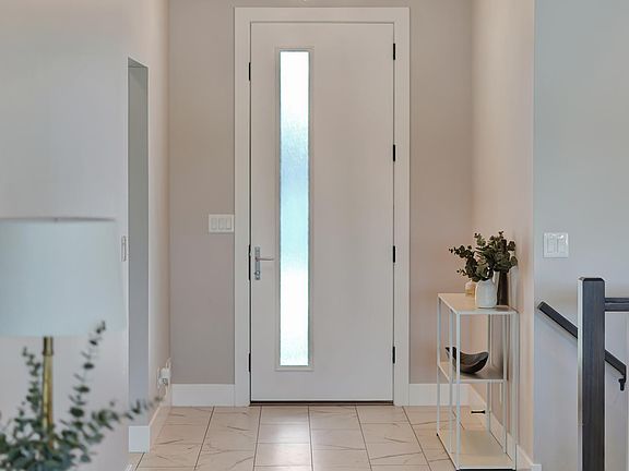 3rd image of 9510 Green Valley Ln