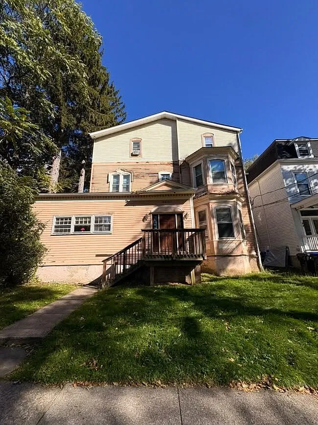 47 Carroll St — Photo 4